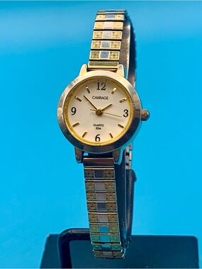 CARRIAGE By TIMEX Women’s 2010 Quartz Stretch Bracelet Wristwatch Works New Batt
